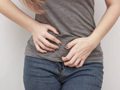 6 Gejala Kanker Ovarium yang Sering Dianggap Biasa